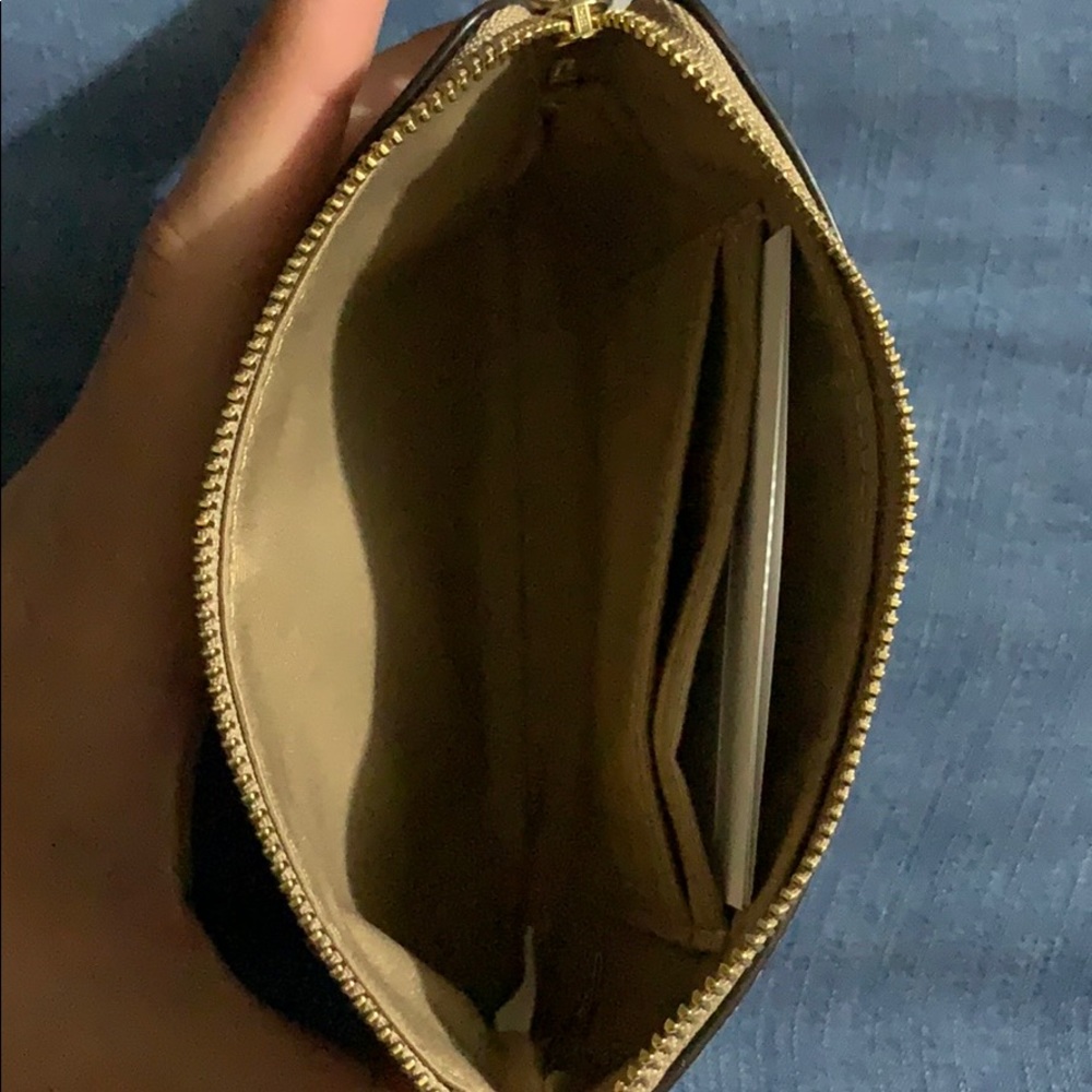 Tan Coach Wallet! - Picture 3 of 3